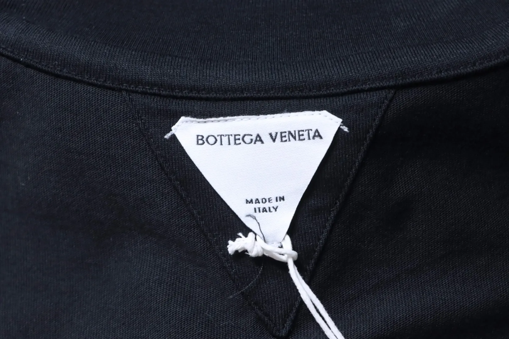 BV Pocket Leather Knit Short-Sleeve T-Shirt - Brand Label