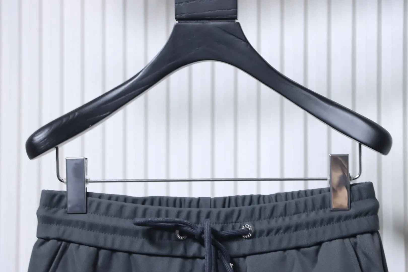 Back Pocket Flap Jogger Pants - Waistline