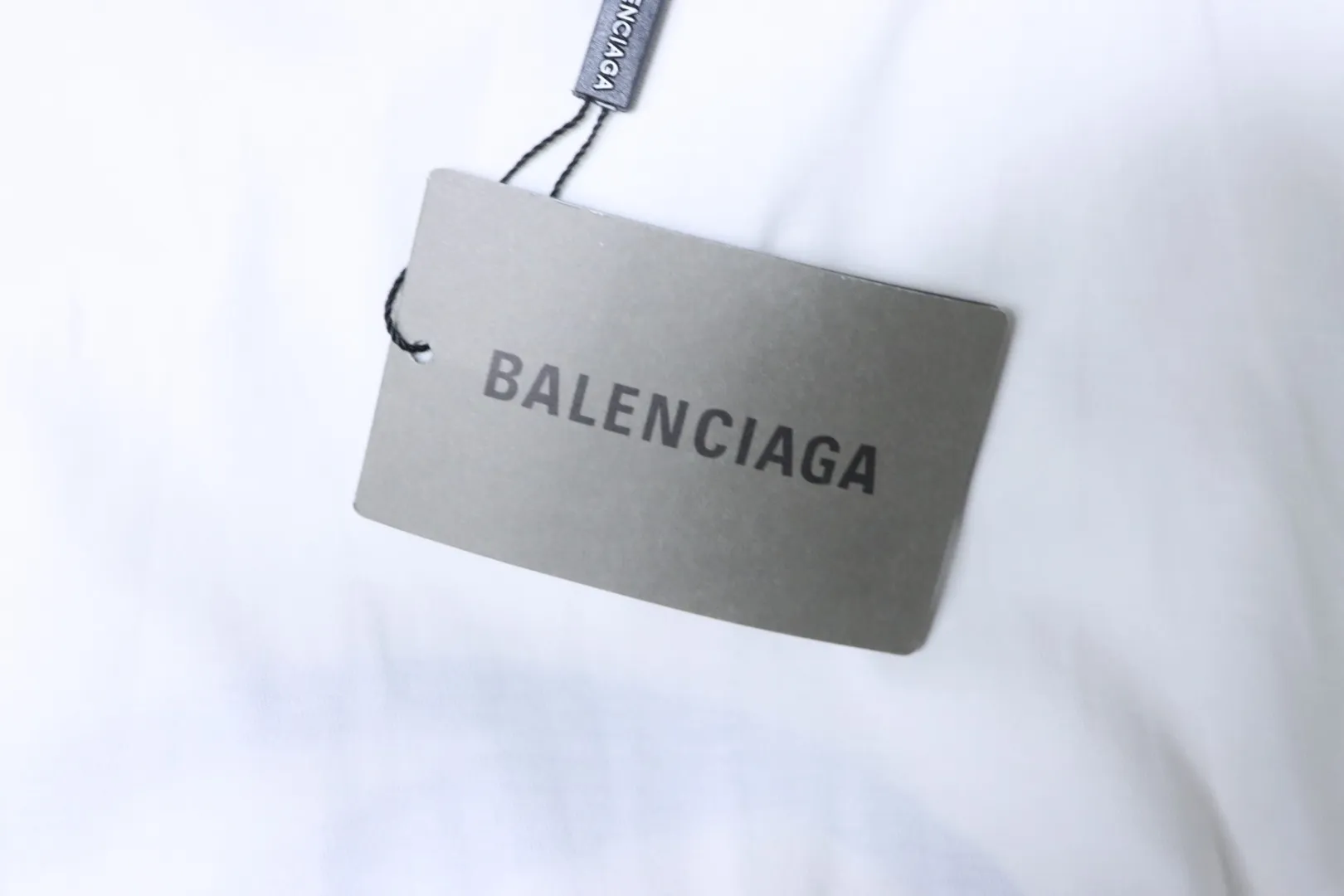 Blue Crack Logo T-Shirt - Hangtag