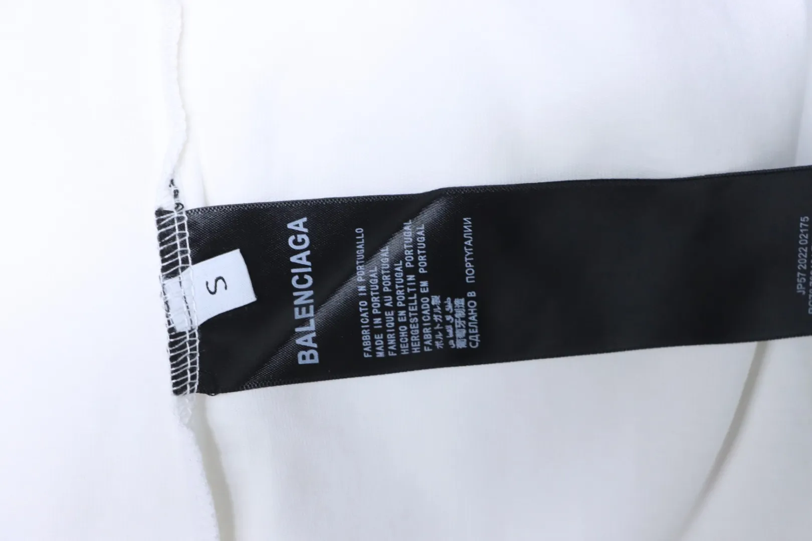 Blue Crack Logo T-Shirt - Label