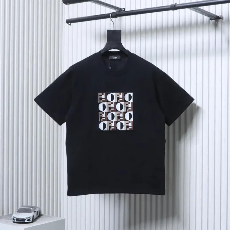 Double FF Square Embroidered Short Sleeve T-Shirt