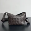 Easy Hobo, Brown. Dimensions: 22x13x9.5 cm
