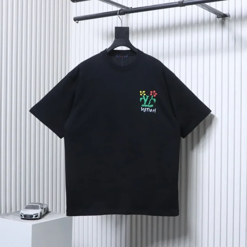 Graffiti Floral Print Short Sleeve T-Shirt