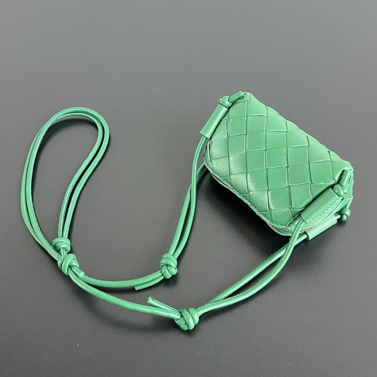 Green Ultra-Mini Dumpling Bag – Dimensions: 11.4 x 10 x 71