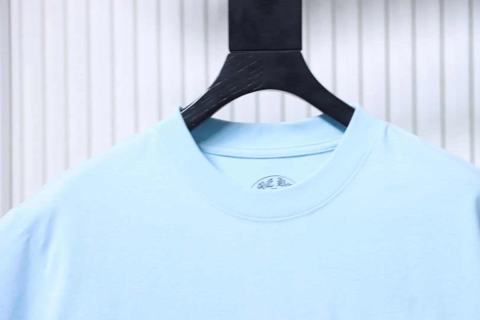 Miami Graffiti T-Shirt - Collar