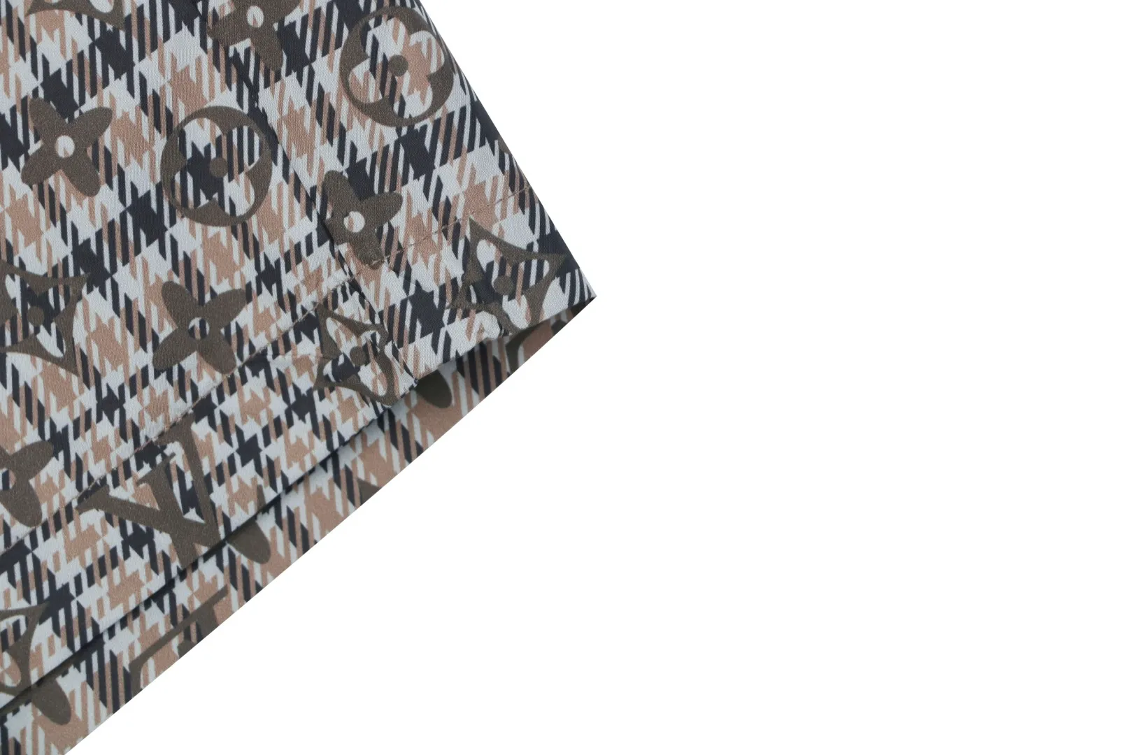 Monogram Plaid Casual Shorts - Bottom Hem
