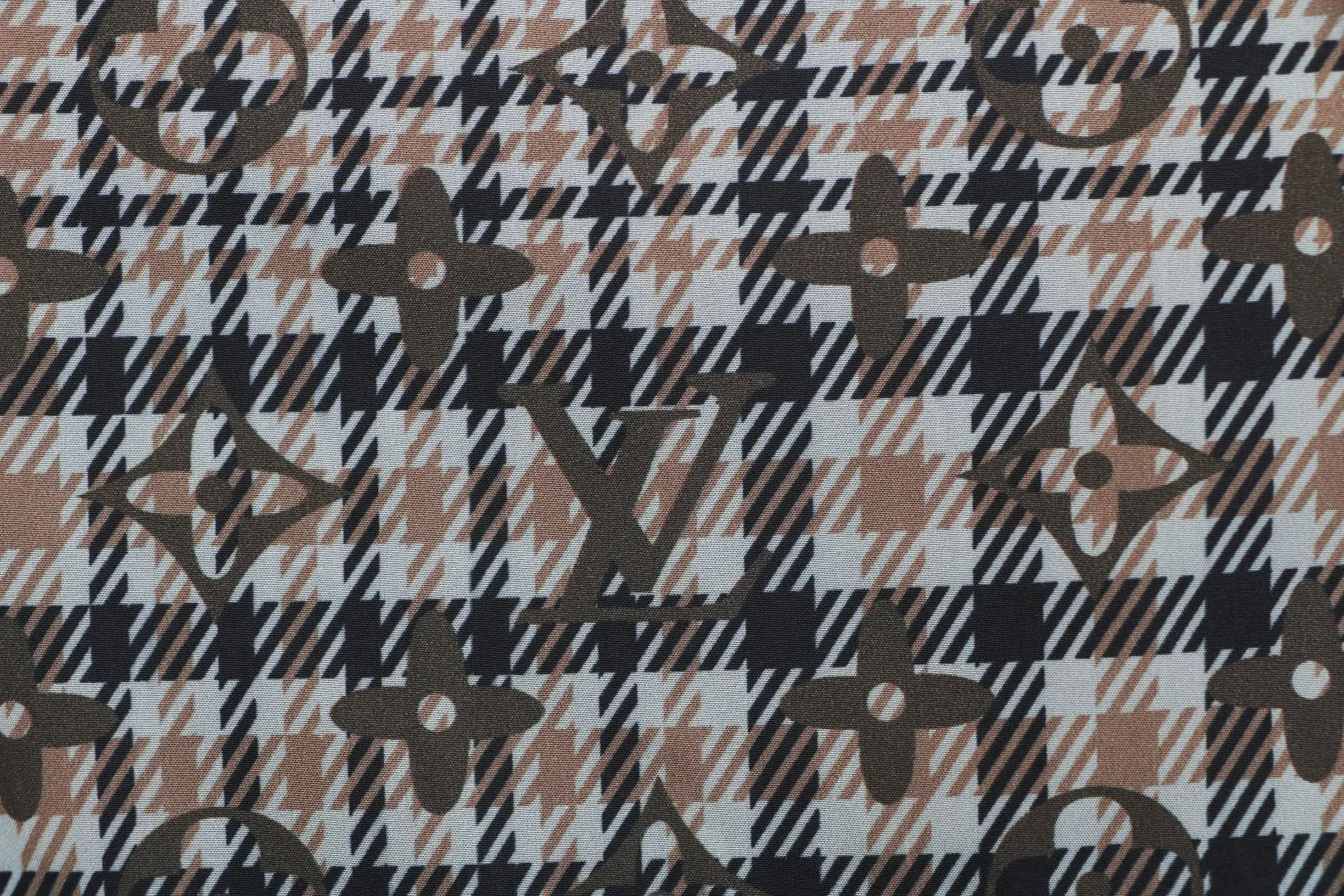 Monogram Plaid Casual Shorts - LV