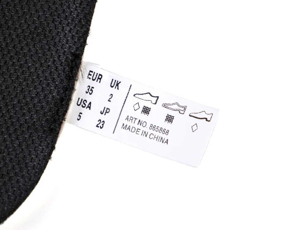 Radar Slip-On Grey Black White - Size Label