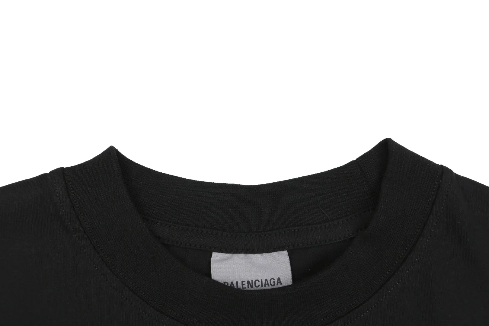Reflective Logo Minimalist T-Shirt - Close-up Neck