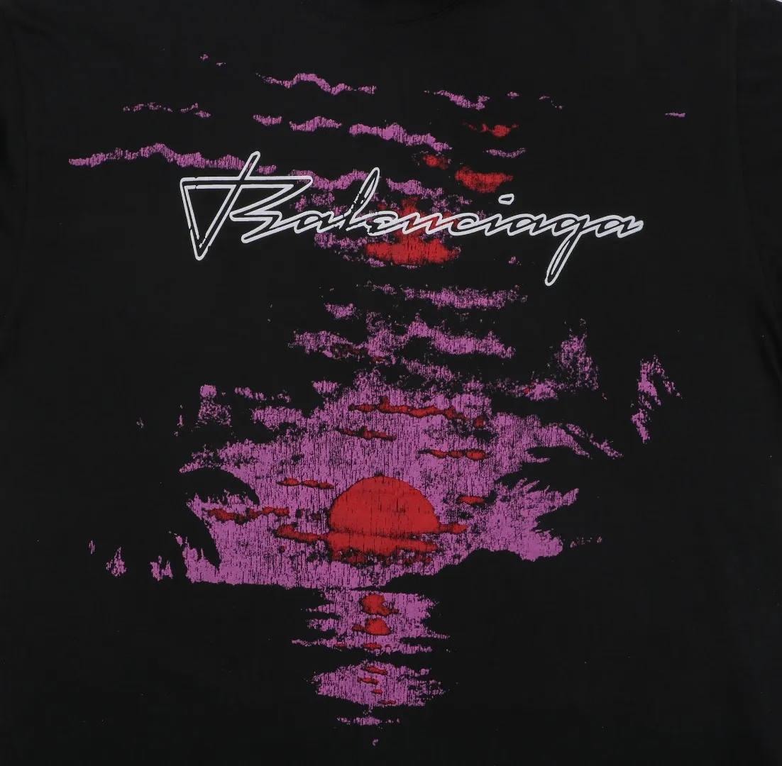 Sunset Graphic Oversized T-Shirt - Logo