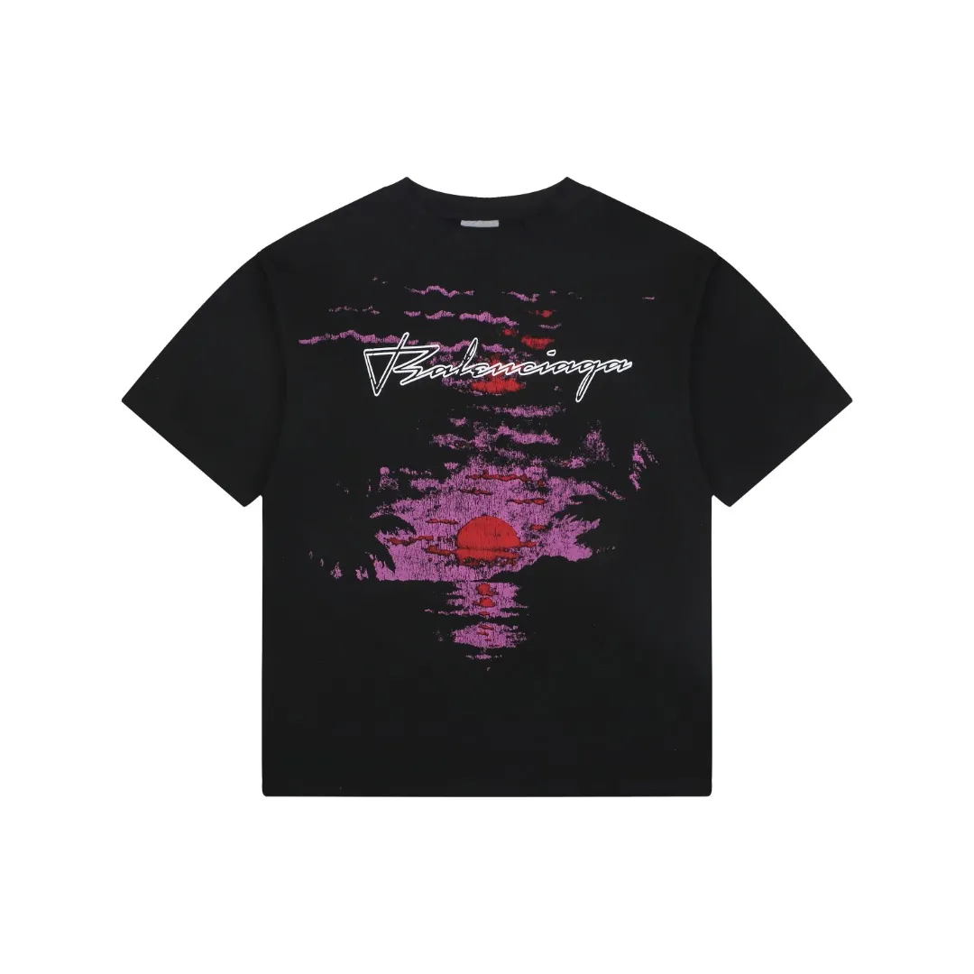 Sunset Graphic Oversized T-Shirt