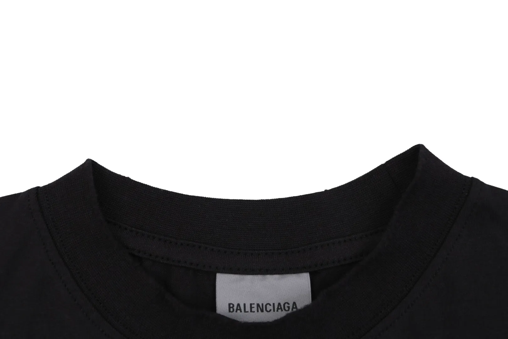 Vintage Street Scene Graphic T-Shirt - Close-up Neckline