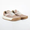 schräge Rindslederschuhe in Biscuit-Farbe, nudefarbenes rosa Monogramm2