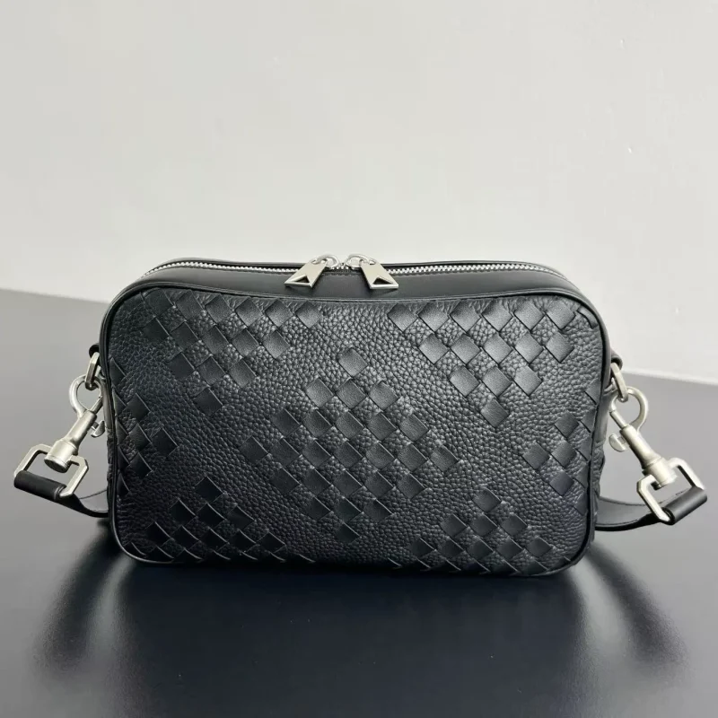 BV's new woven camera bag