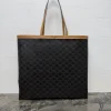 FLAT SHOPPER Large Logo Print Handbag. Dimensions: (0.5 x 42 x 45.5 cm)