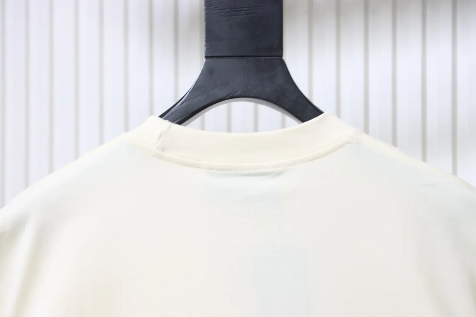 Fun Cartoon Graphic Short Sleeve T-Shirt - Rear Collar