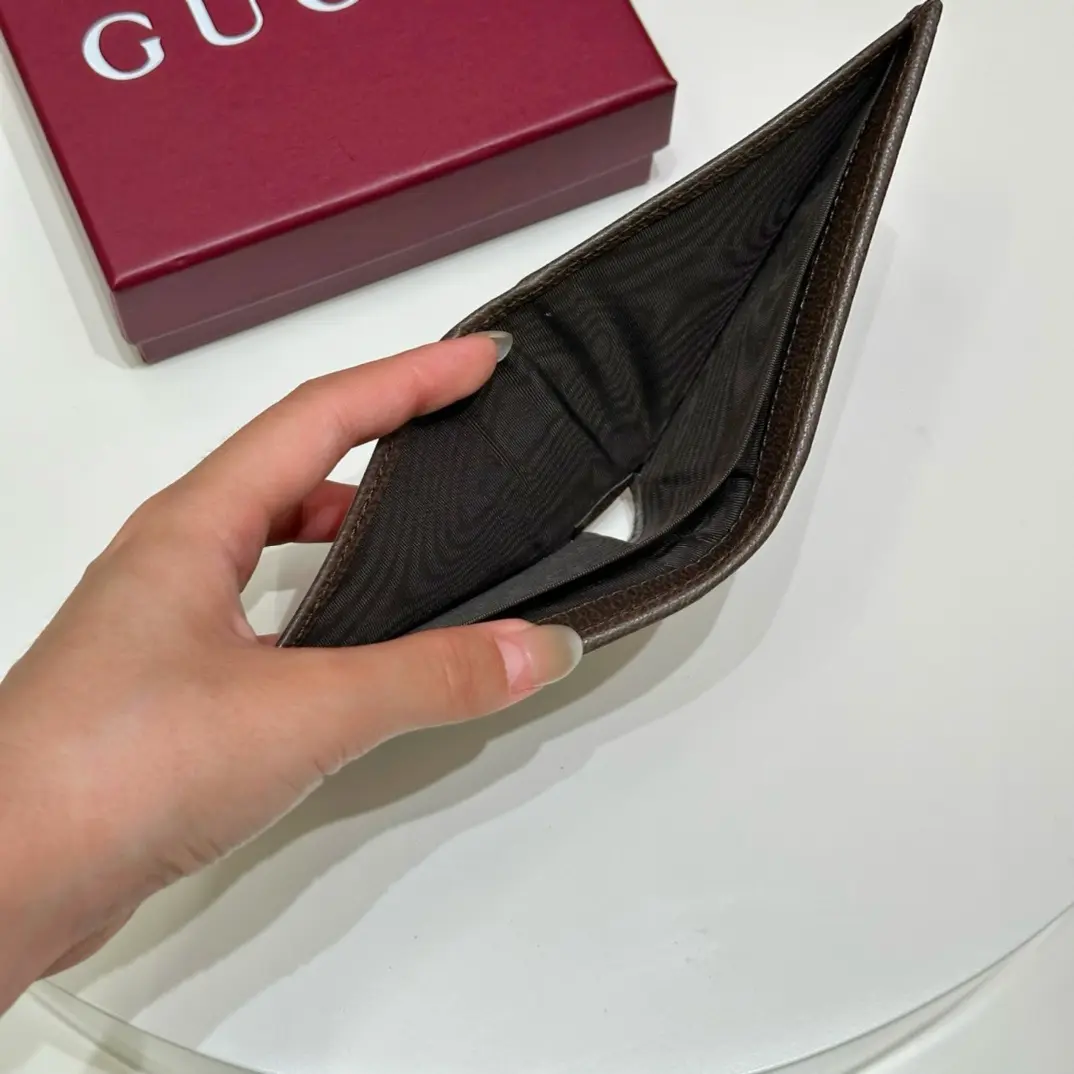 GG Bifold Wallet, Size: 11-2.5-9 cm6