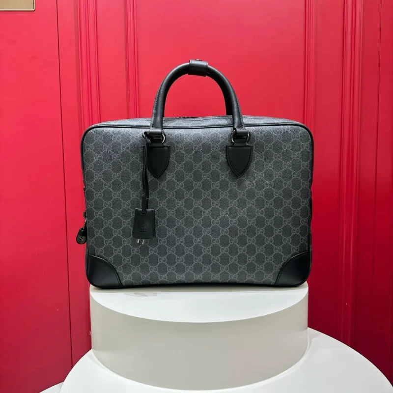 KISSY Series Medium Briefcase. Size: 40-6-30cm8