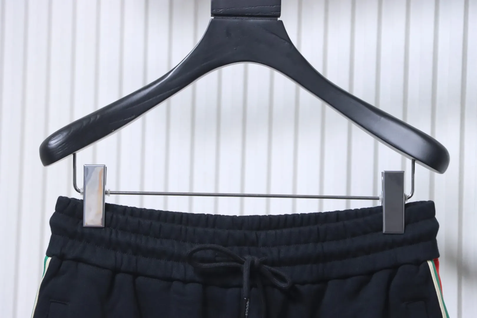 Side Stripe Shorts - Waistline