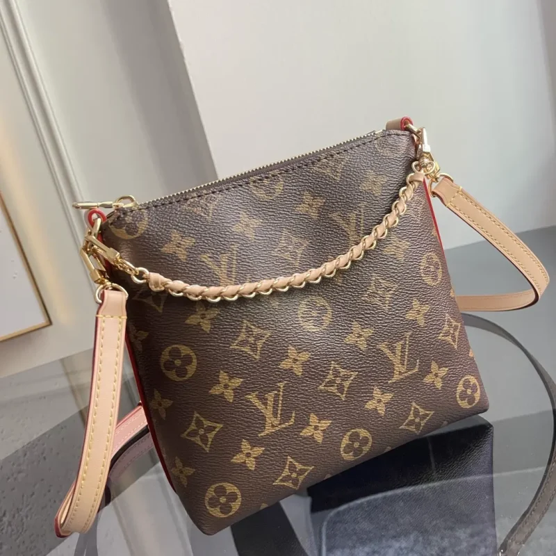 Small MULTISS handbag size: 19x8x18cm