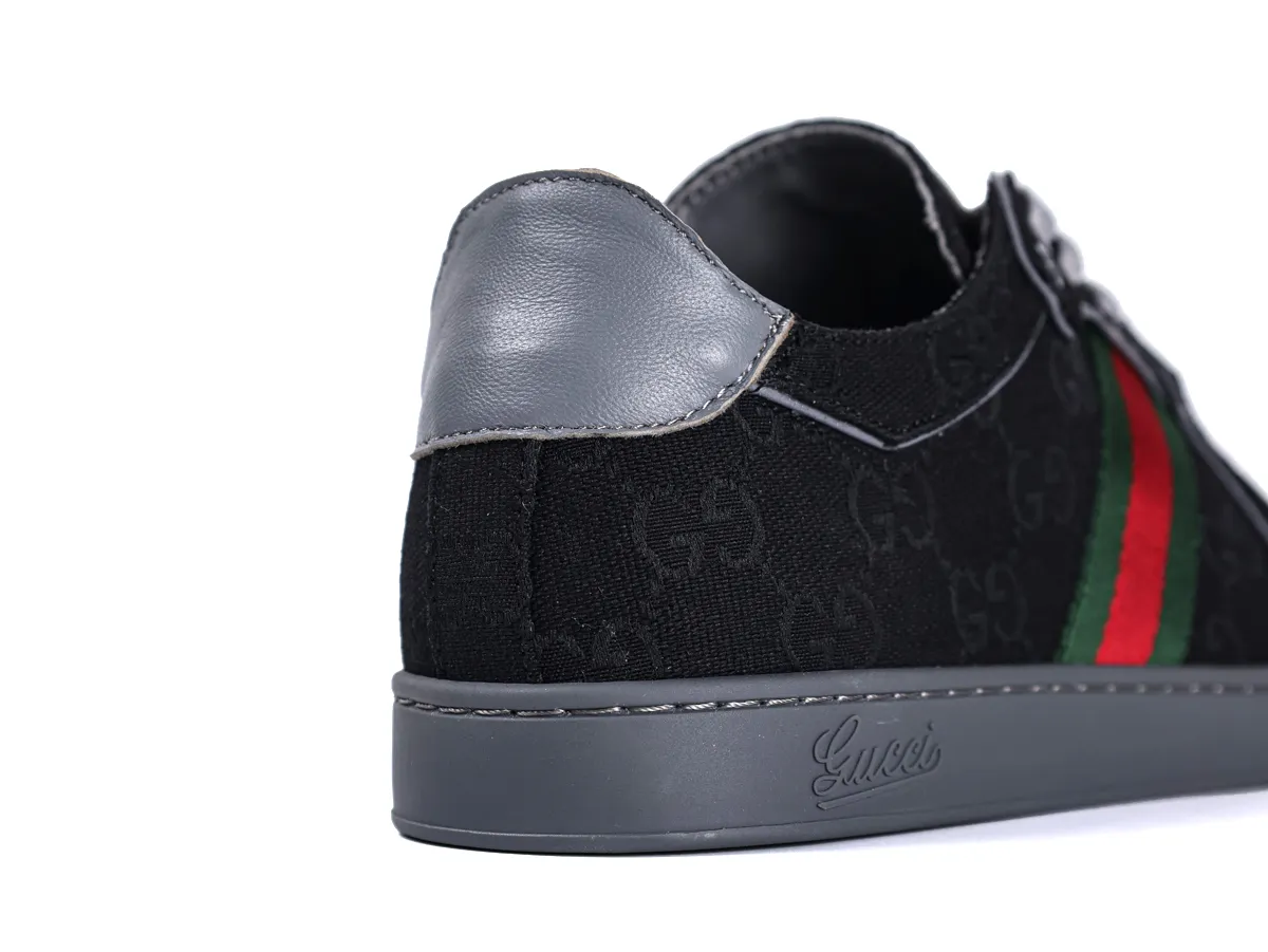 Stretch Low-top Sneakers Black - Back Toe