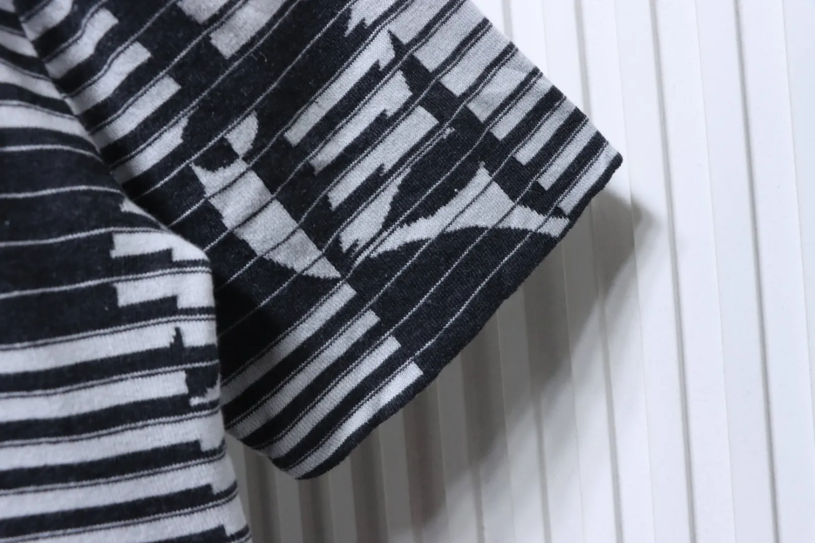 Striped Monogram Jacquard Knit Short Sleeve T-Shirt - Sleeve